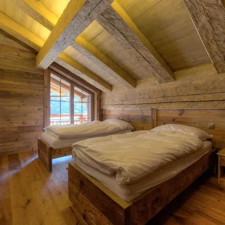 Chalet Adey - Luxe Ski/in-out Nendaz
